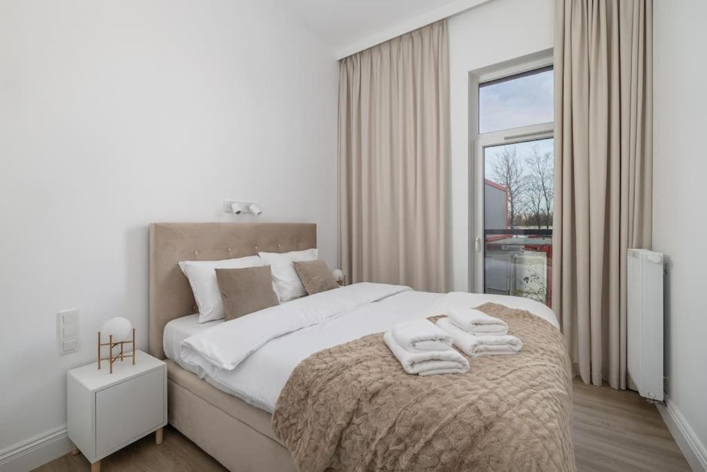 Apartmán 2-bedroom With Parking Near Metro *